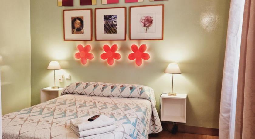 Casa De Huespedes Dolce Vita مدريد الغرفة الصورة