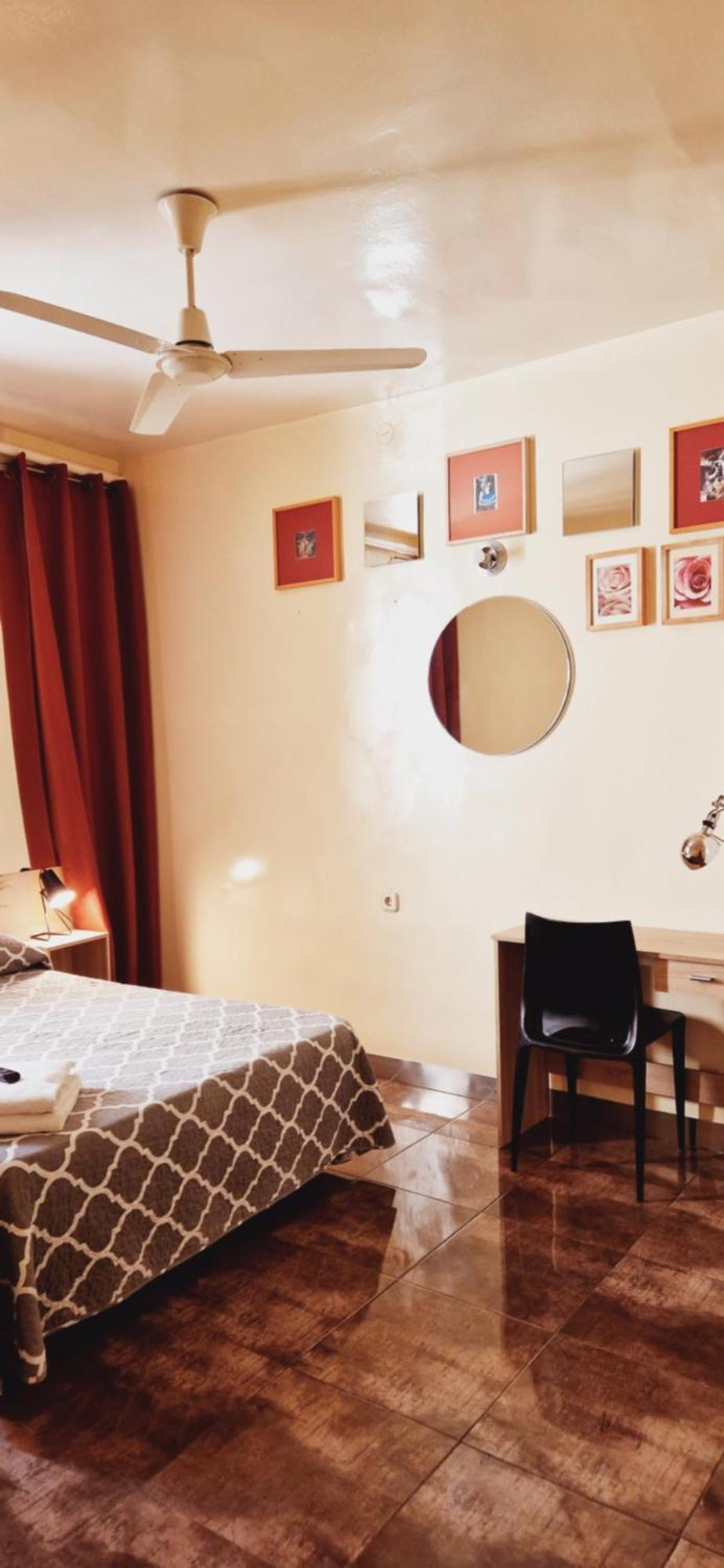 Casa De Huespedes Dolce Vita مدريد المظهر الخارجي الصورة