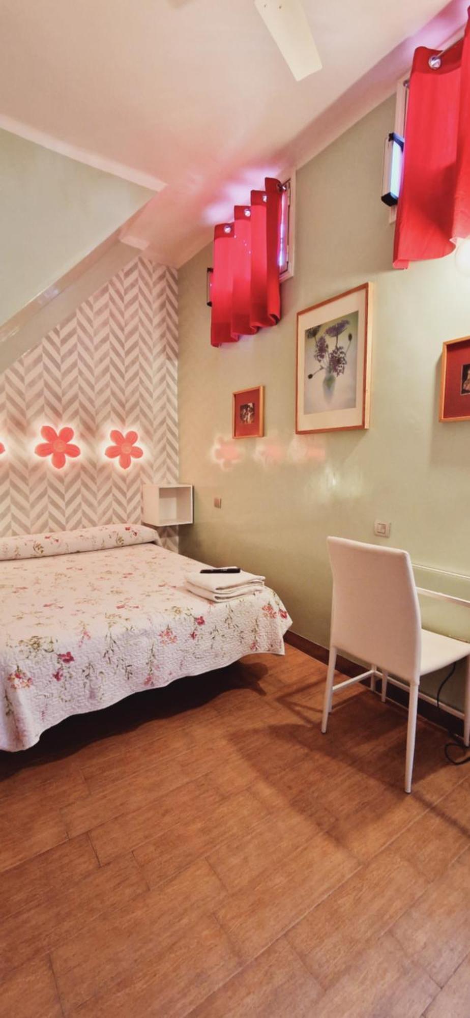 Casa De Huespedes Dolce Vita مدريد المظهر الخارجي الصورة