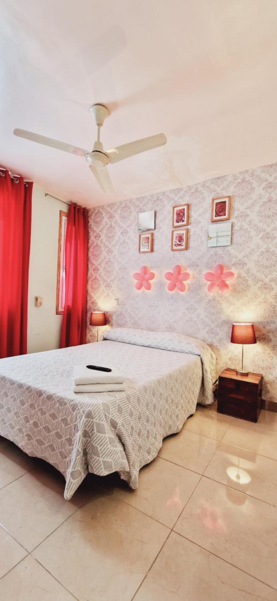 Casa De Huespedes Dolce Vita مدريد المظهر الخارجي الصورة