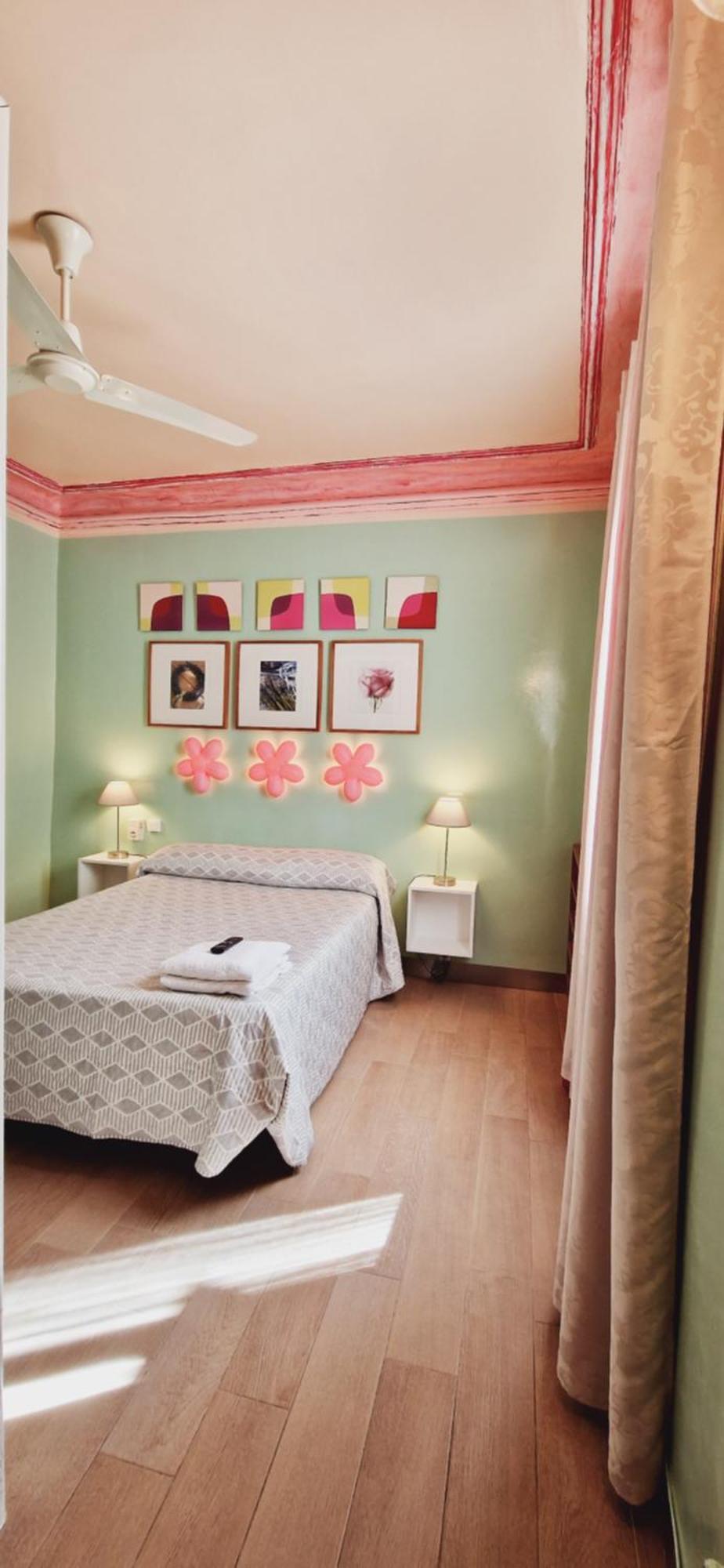 Casa De Huespedes Dolce Vita مدريد المظهر الخارجي الصورة