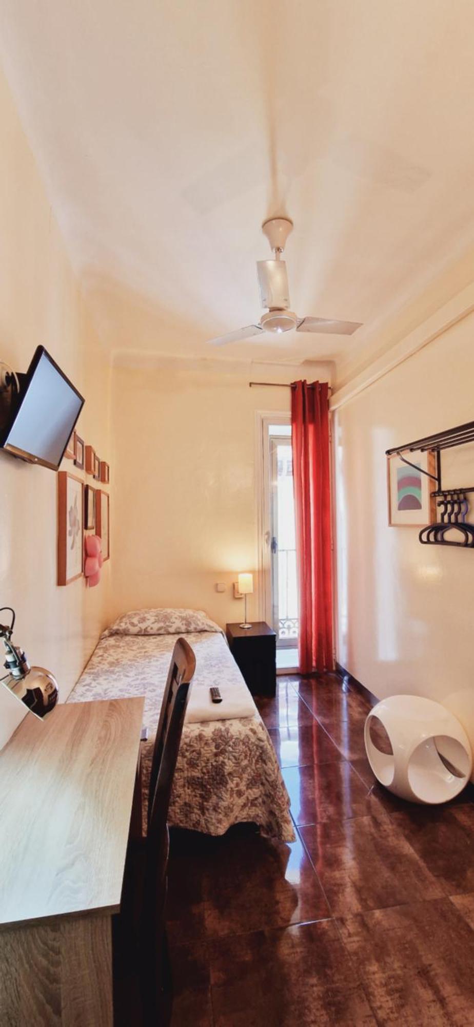 Casa De Huespedes Dolce Vita مدريد المظهر الخارجي الصورة