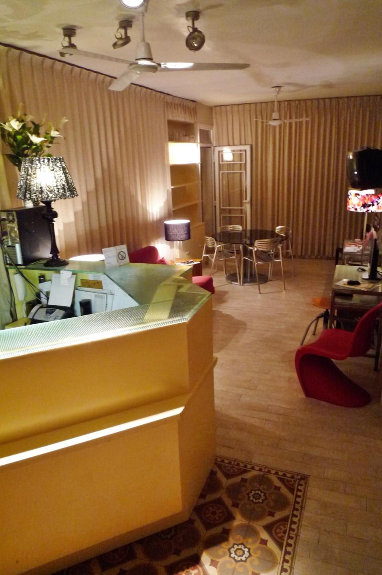 Casa De Huespedes Dolce Vita مدريد المظهر الخارجي الصورة