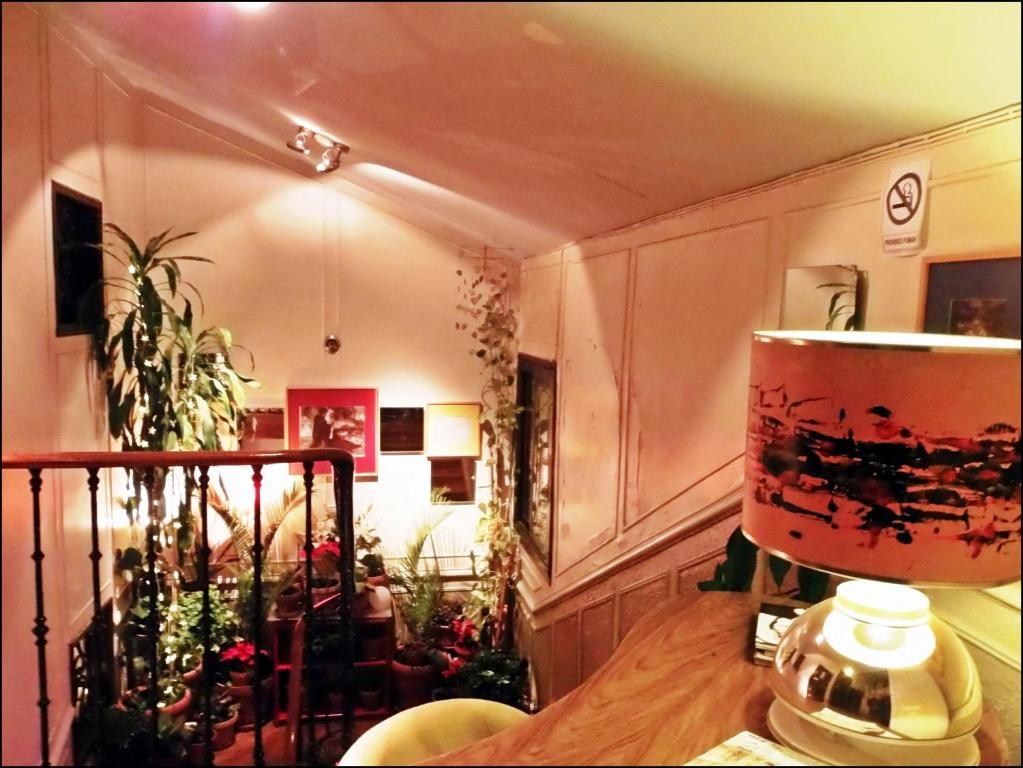 Casa De Huespedes Dolce Vita مدريد المظهر الخارجي الصورة