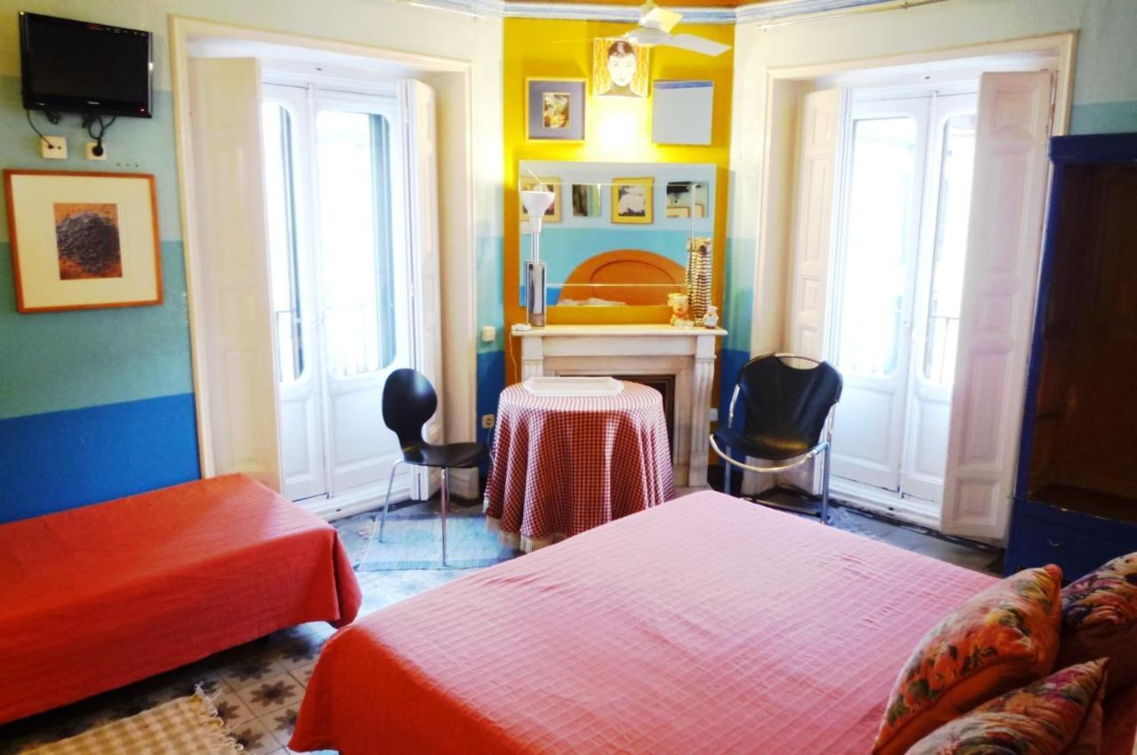 Casa De Huespedes Dolce Vita مدريد المظهر الخارجي الصورة